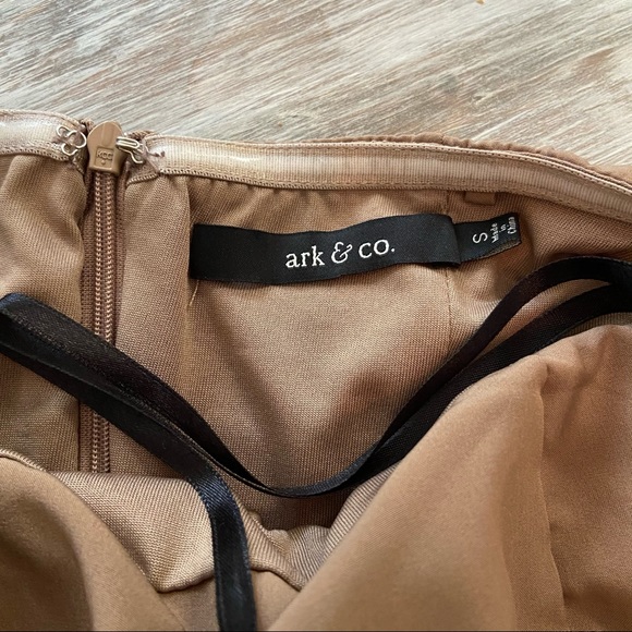 Ark & Co Layered Ombré Strapless Dress - Picture 3 of 6